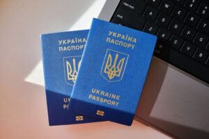 Подробнее о статье Легализация документов для выезда за границу: что нужно знать украинцам