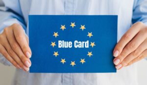 Подробнее о статье Легальное трудоустройство в ЕС для украинца: 5 ключевых шагов от документов до контракта