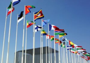 Подробнее о статье Топ-5 стран с самыми сложными документальными требованиями для иммиграции